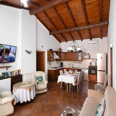 Casa de Férias Jelu With Pool In *